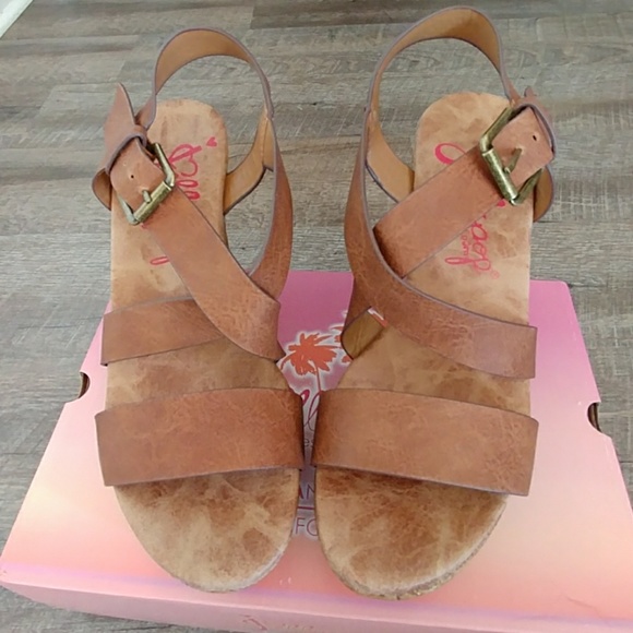 brooks launch women's size 8